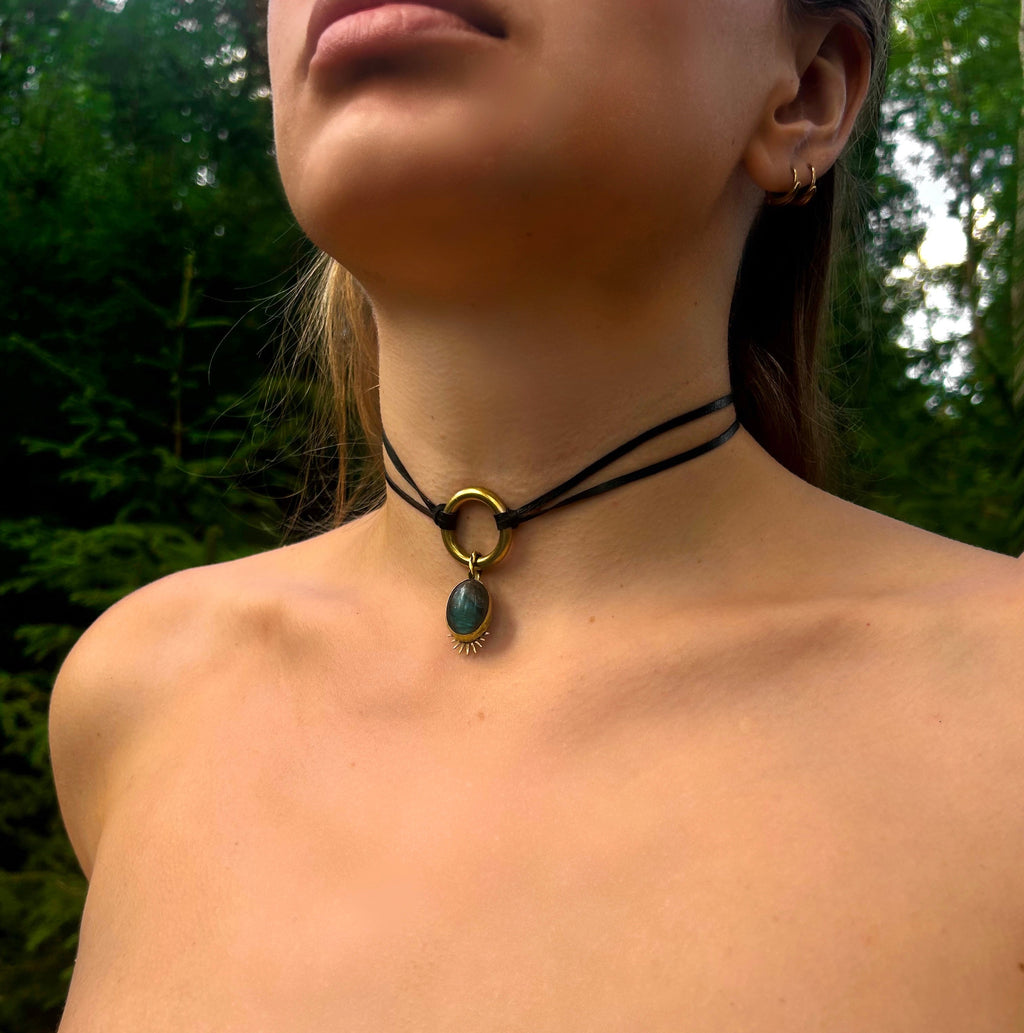 Labradorite brass necklace