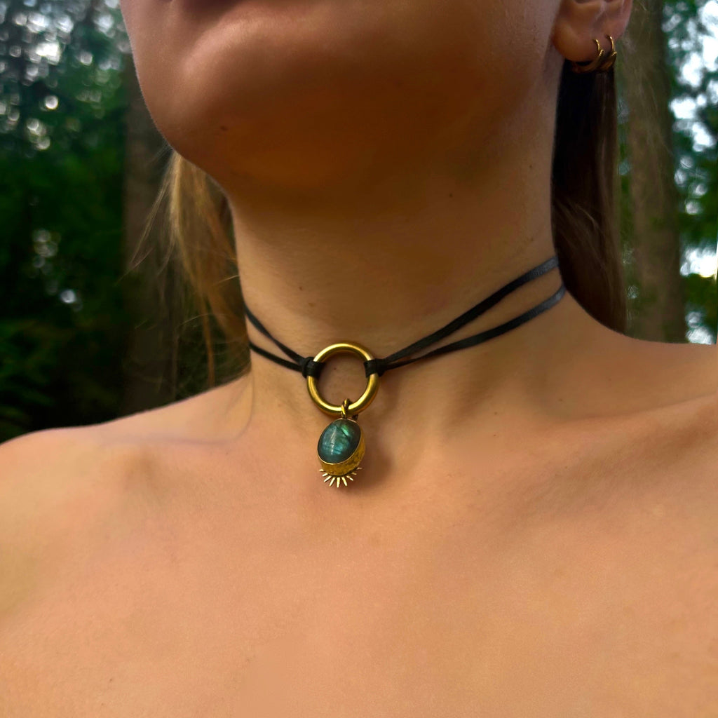 Labradorite brass necklace