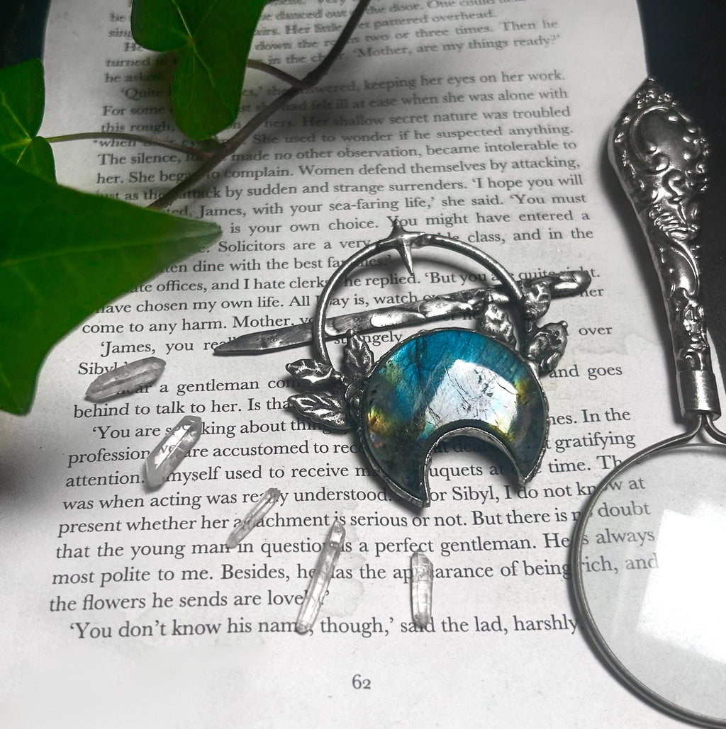 Moon labradorite hairpin