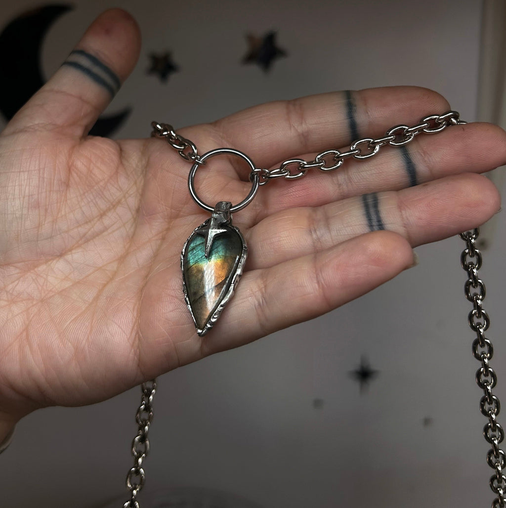 Labradorite & star necklace