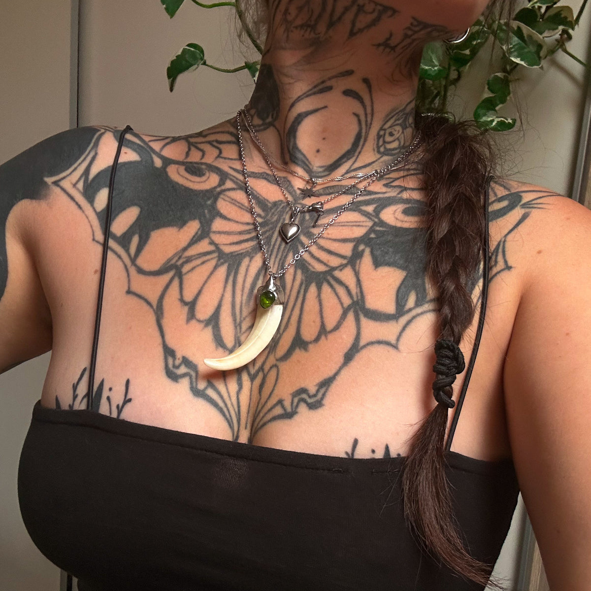 Boar tusk necklace - olivine