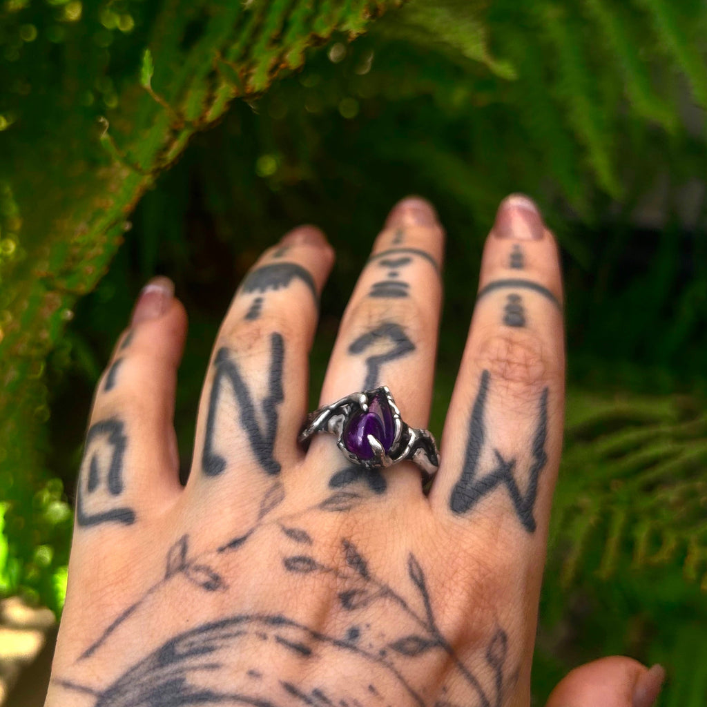 Amethyst ring