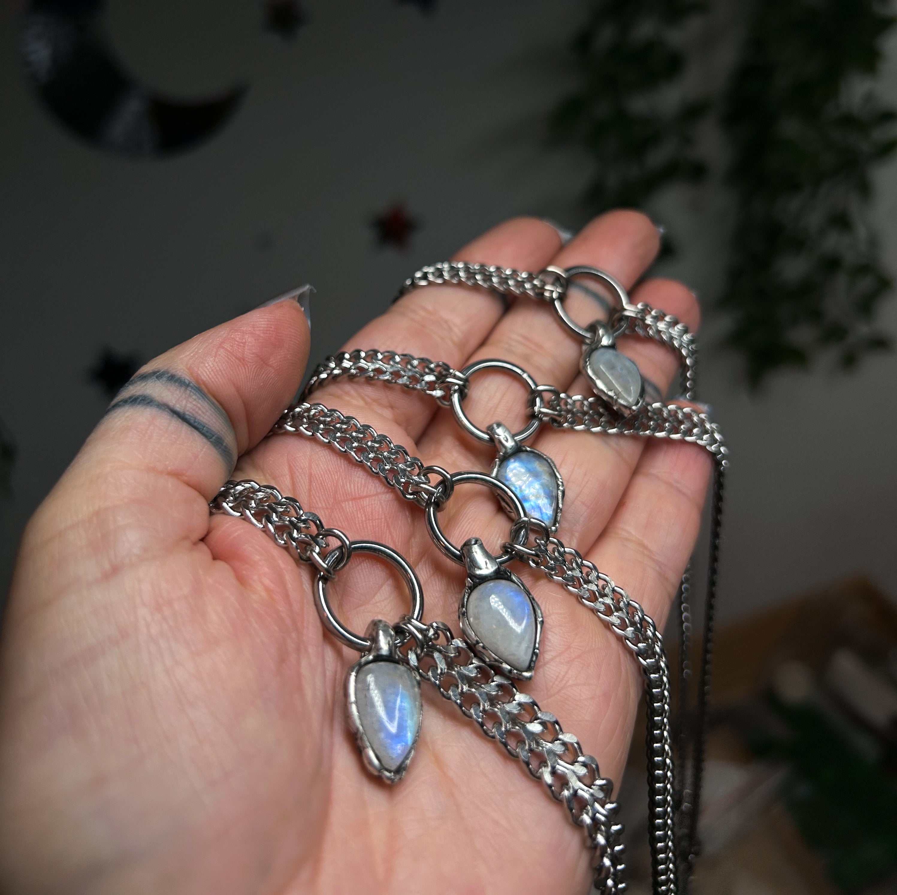 Moonstone teardrop choker
