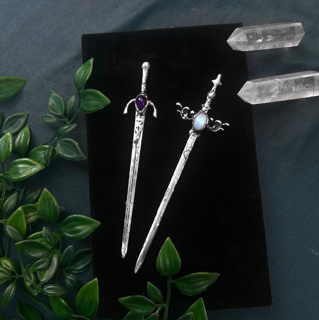 Amethyst hair sword