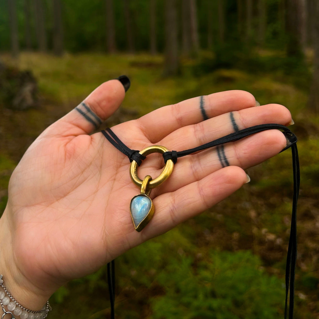 Moonstone brass necklace