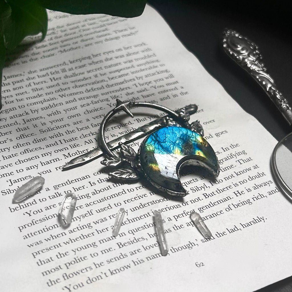 Moon labradorite hairpin